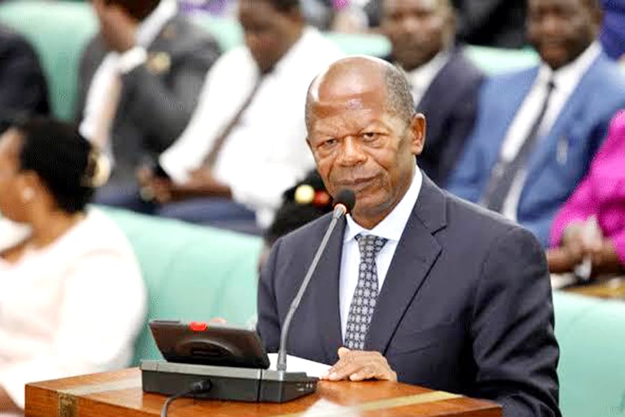 Govt Cracks Down on Civil Servants in Private Businesses