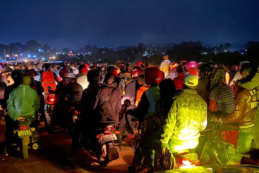 Kampala-Masaka Highway cave-in disrupt traffic
