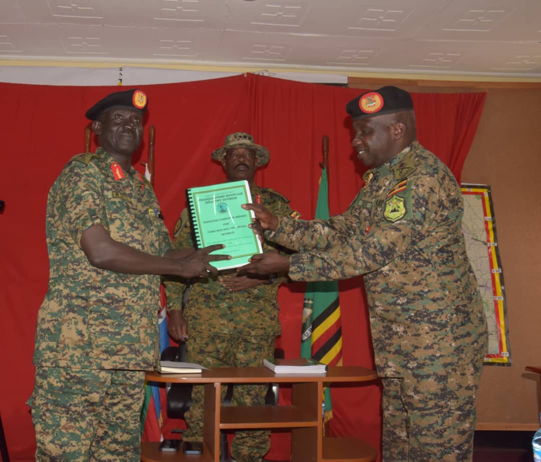 Maj Gen Olum hands over Mountain Division command to Maj Gen Otto