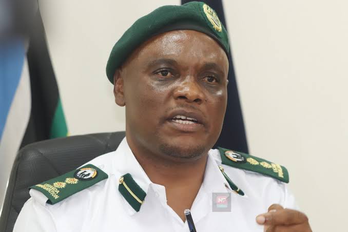 Ugandans can cross borders with expired National IDs- gov't