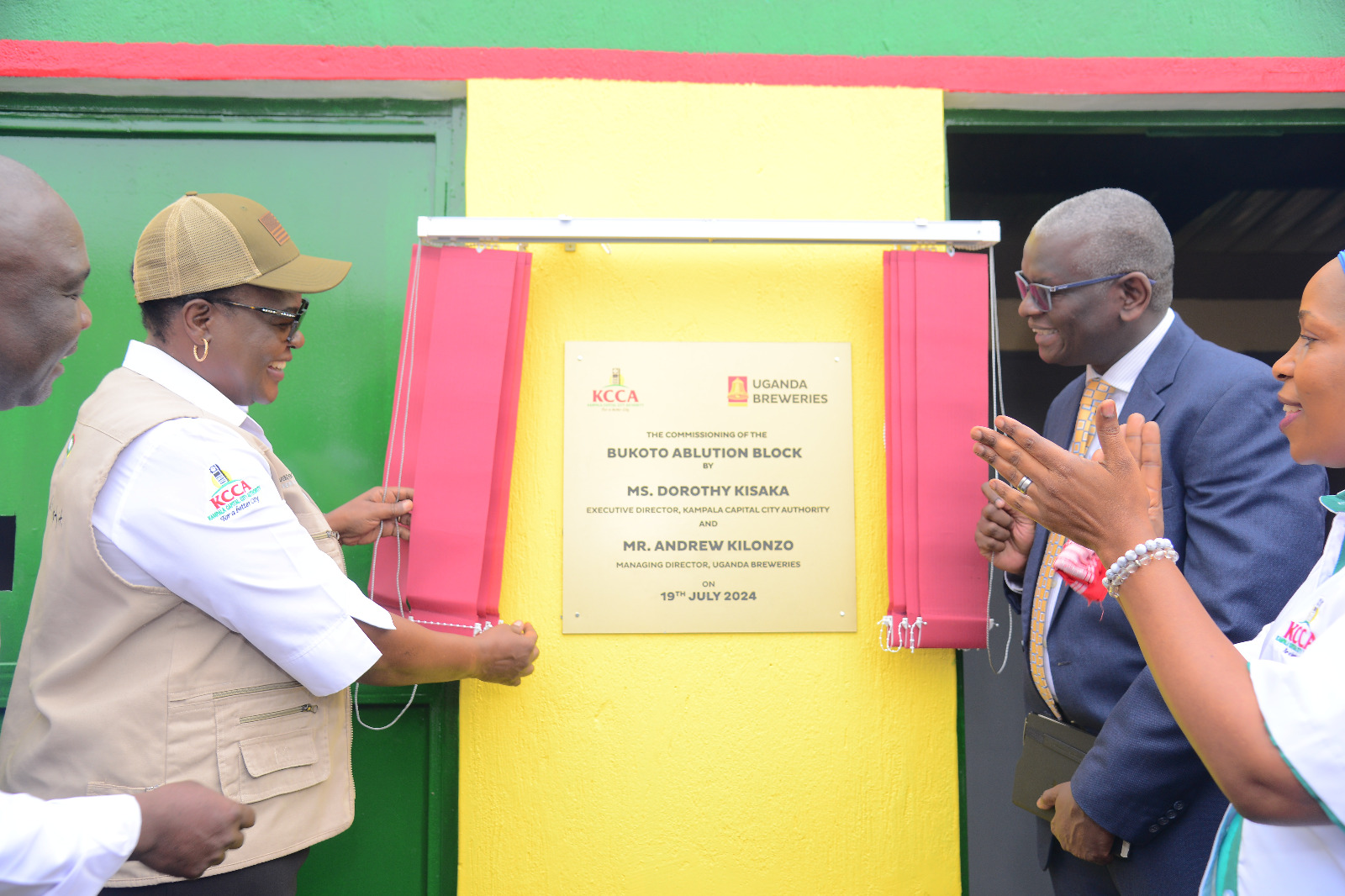 UBL,KCCA commission shs130m sanitation block in Bukoto market