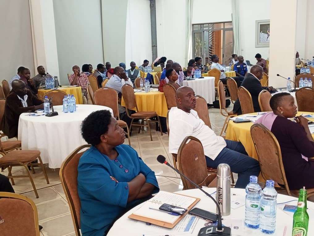 Medics , leaders raise alarm over rising maternal deaths in Bunyoro