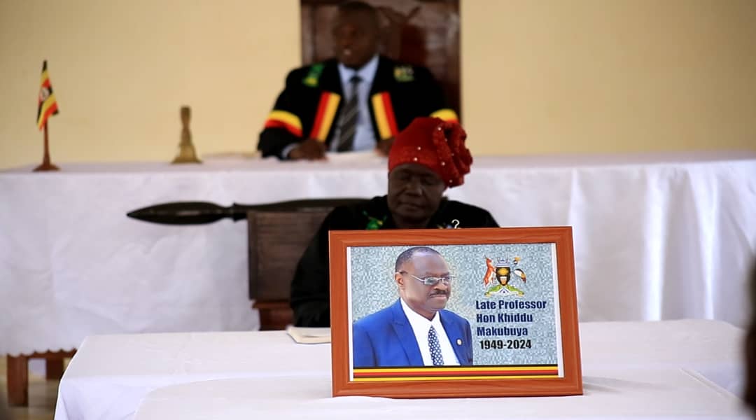 Former Luweero leaders honour Khiddu Makubuya, urge development