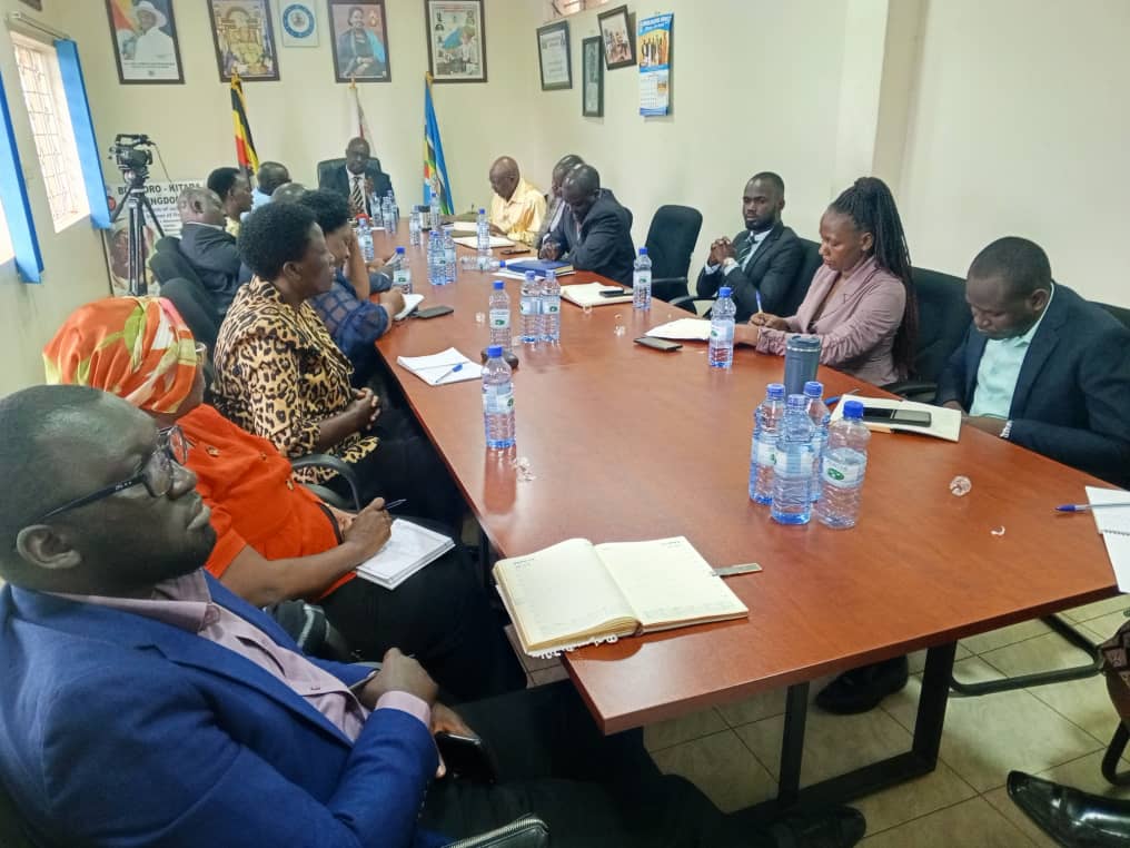 Bunyoro Kingdom fault Govt over hiking fees, school requirements.
