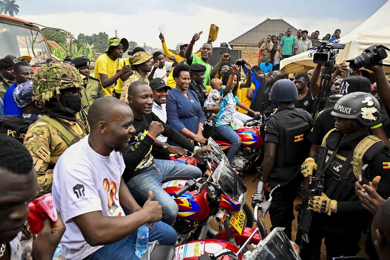 Museveni fulfills pledge of 36 motorcycles to Kampala ghetto structures