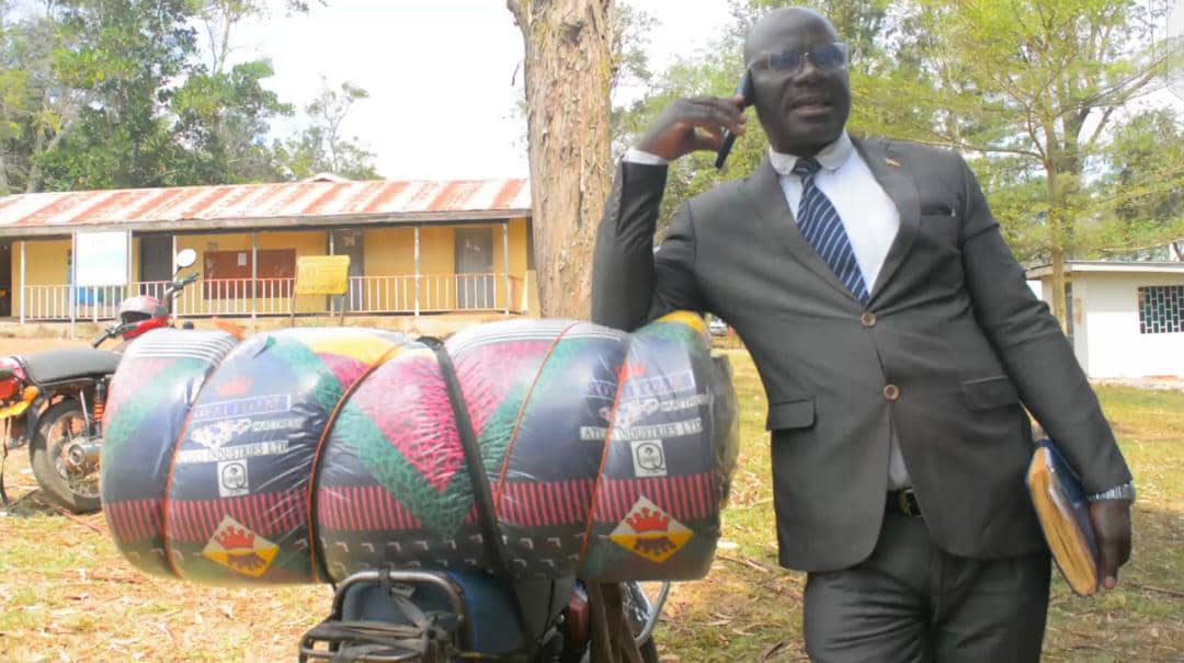 Man storms Rakai Service Commission office after losing Shs 20M in  job bribery scam