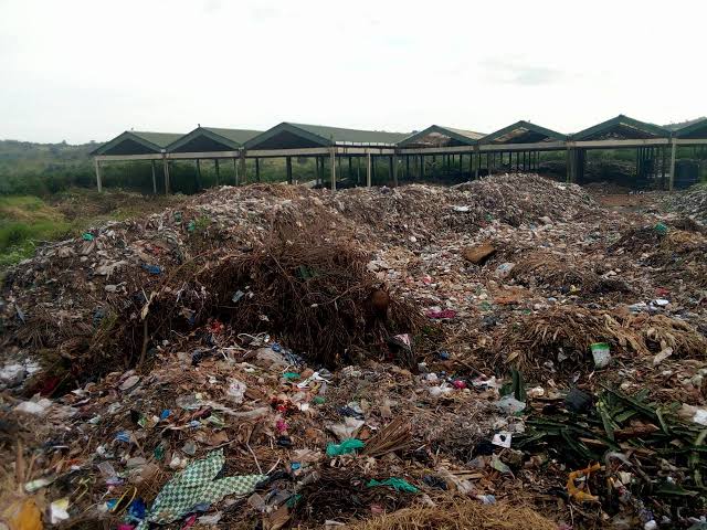 Hoima City residents demand relocation of garbage site amid health concerns
