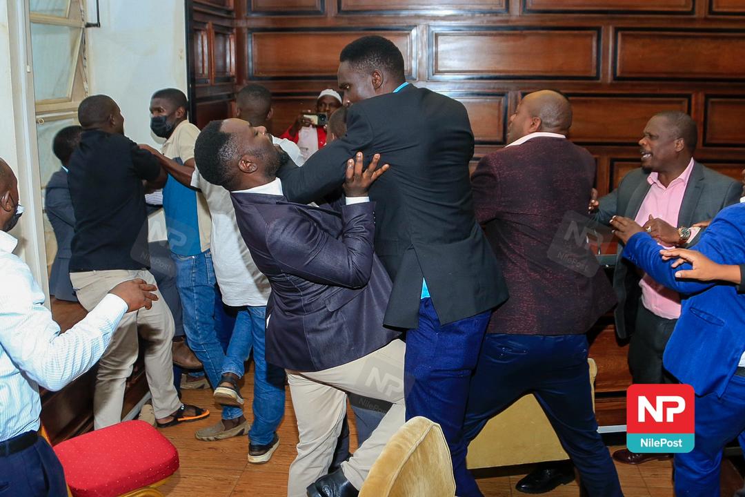 PICTURES: Chaos at City Hall fills up solid waste debate