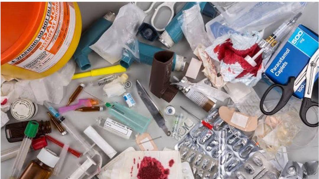 Health workers warn of dangers of poor hospital waste management