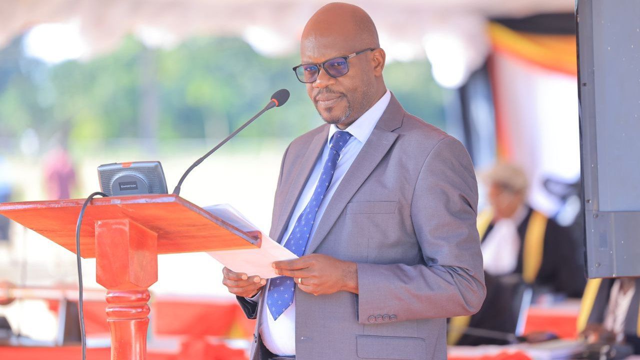 Govt rejects proposal to have Leader of Opposition elected