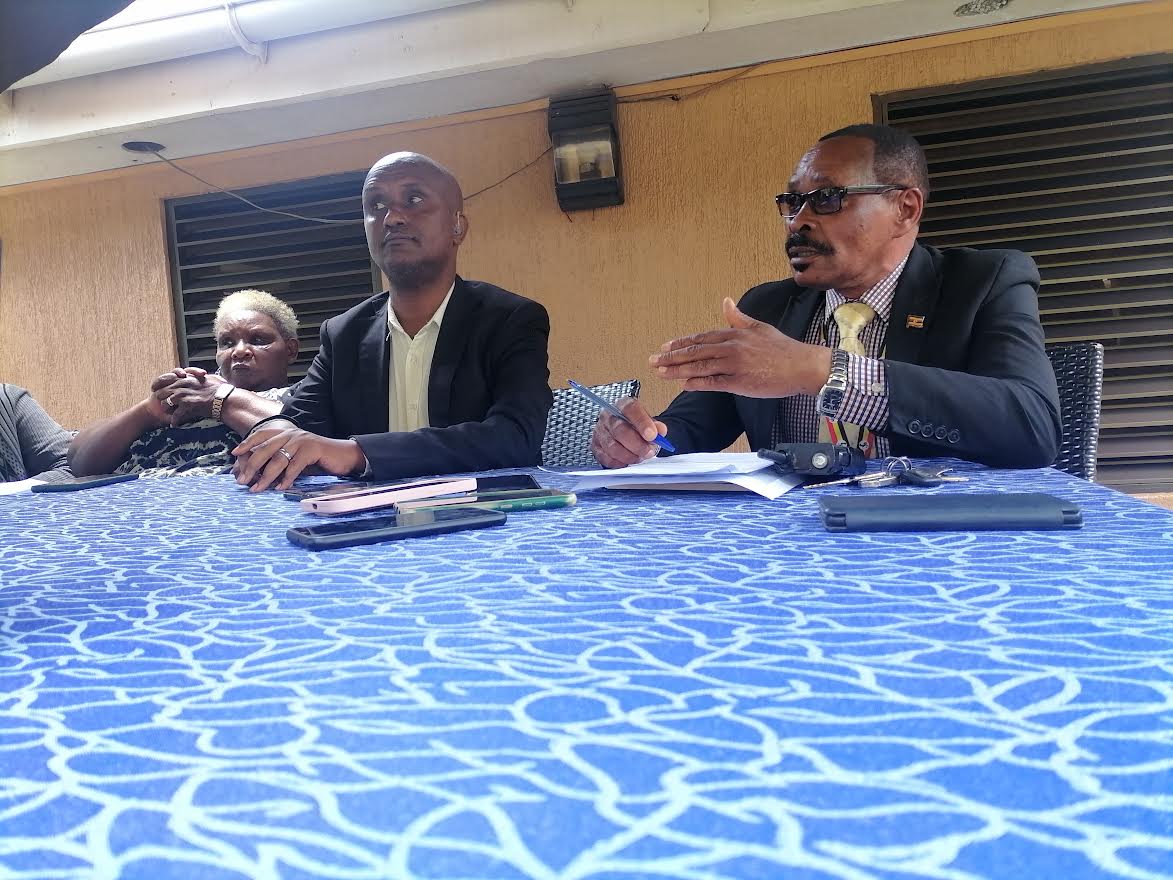 Older persons reject “erroneous” census results