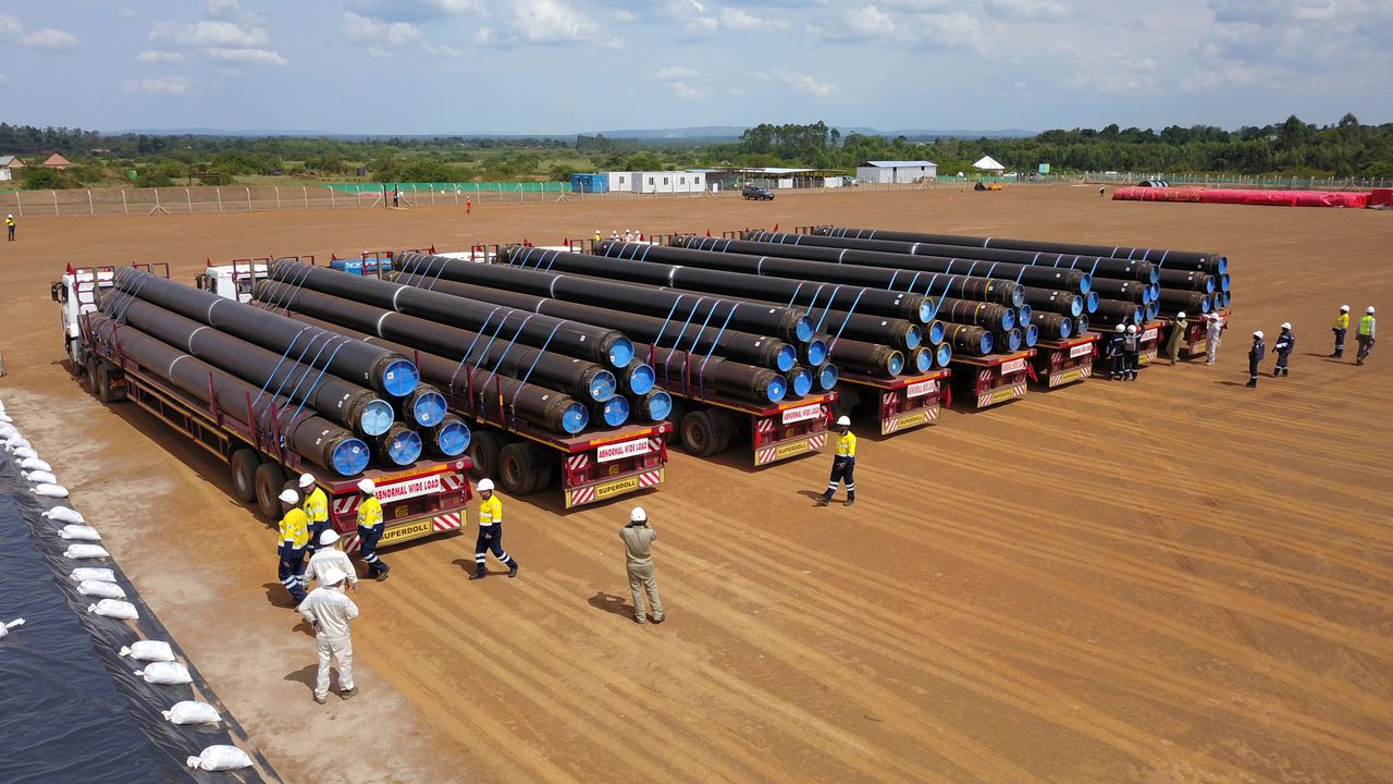 First Batch of Pipes for East African Crude Oil Pipeline Arrives