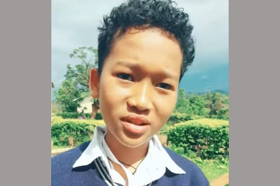Father-Longing Chan Triumphs in PLE