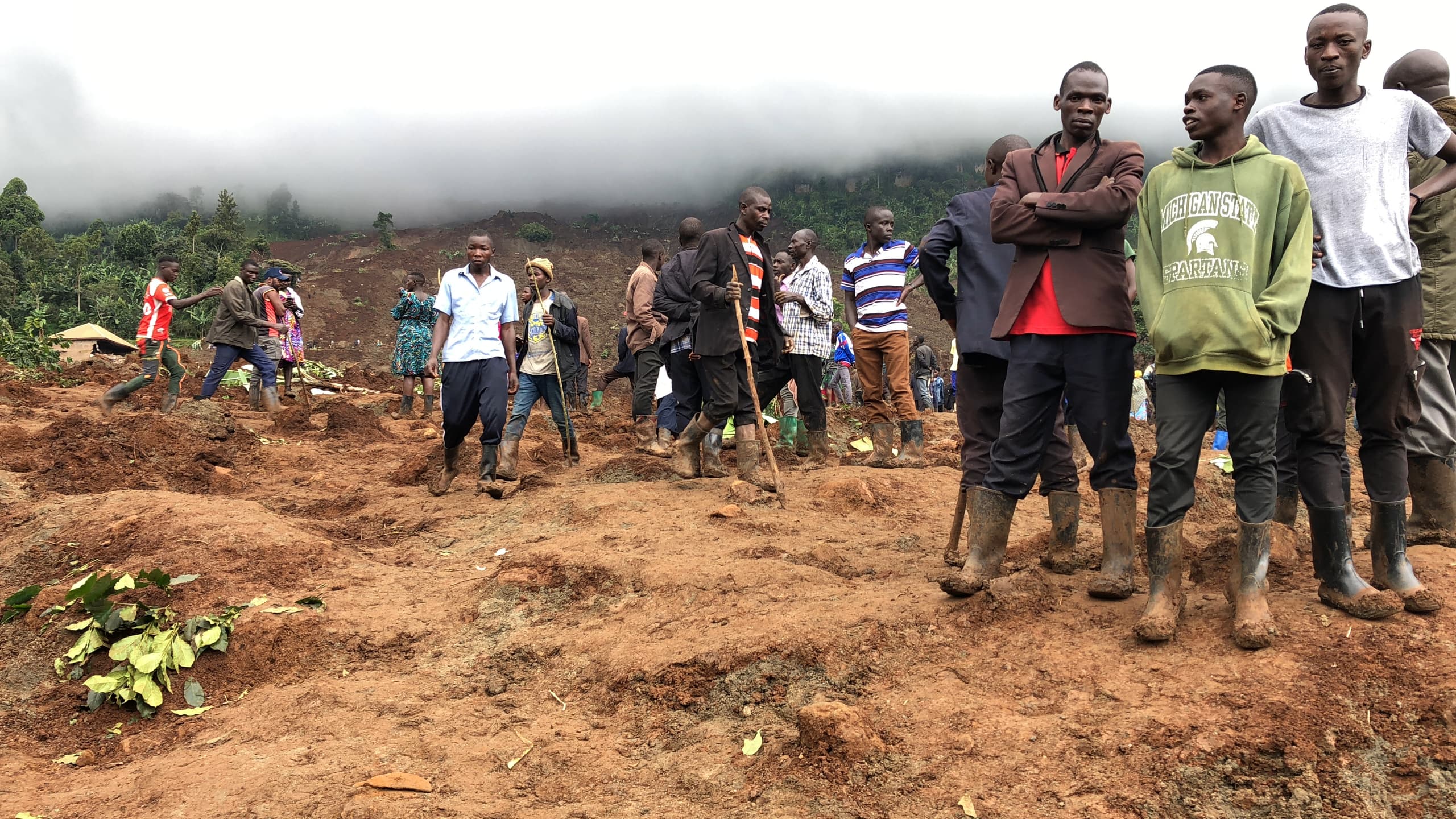 Bulambuli locals ask govt to continue with search, rescue mission for missing landslide victims