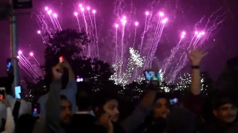 Countries welcome 2025 with fireworks and light shows