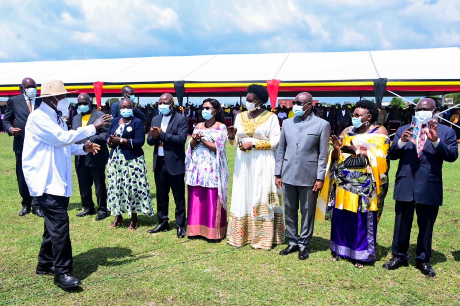 Museveni attends Kabyanga, Mbadi Thanksgiving