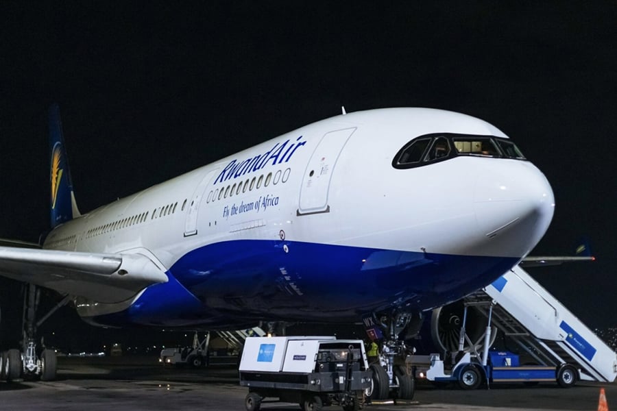 RwandAir Reroutes London Flights After DRC Airspace Ban Forces Emergency Stop in Entebbe
