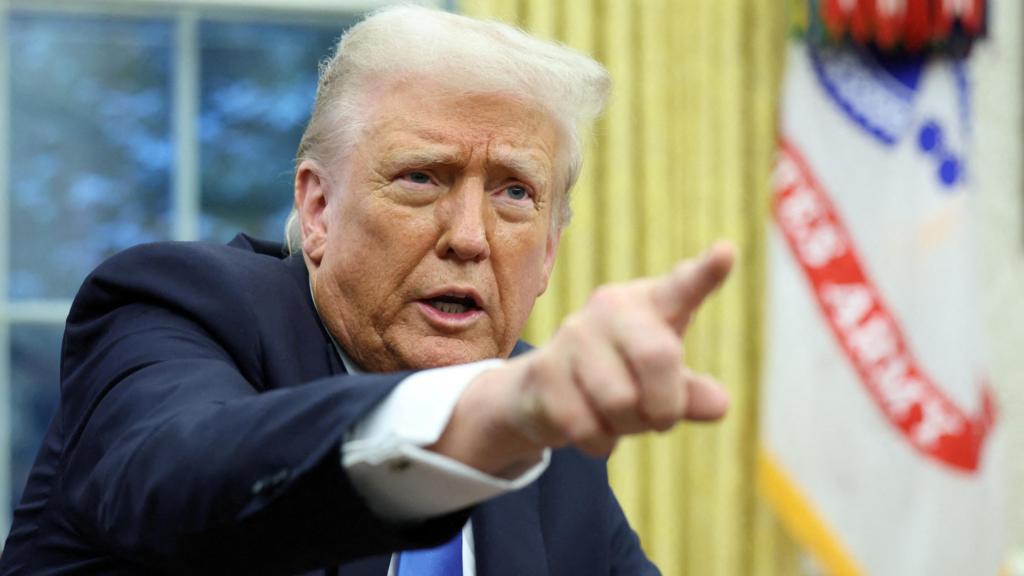 Vladimir, Stop! - Trump Tells Putin He is Unhappy With Attacks on Kyiv