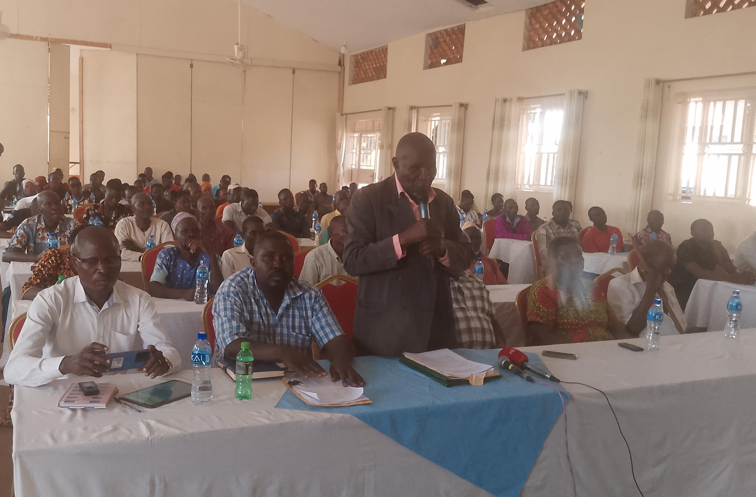 Bunyoro Sugarcane Farmers Threaten NRM Boycott Over Weighbridge Dispute