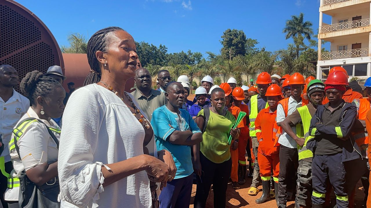 Minister Anyakun Furious over shs 3000 Pay for Casual Workers in Njeru Factories 