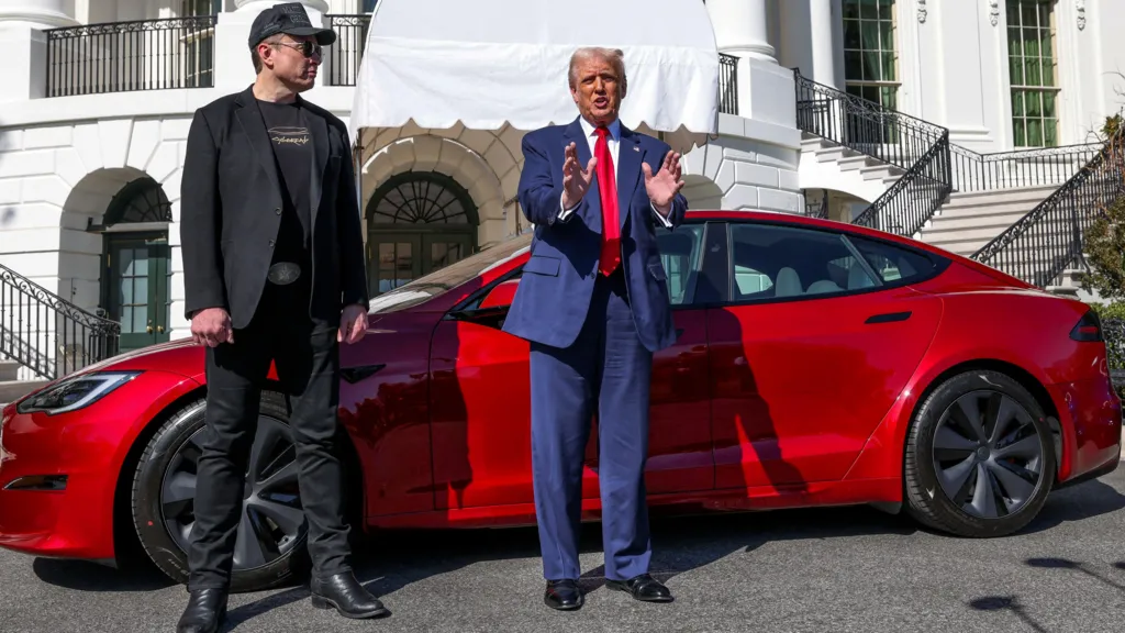 Musk to reduce Doge role after Tesla profits plunge