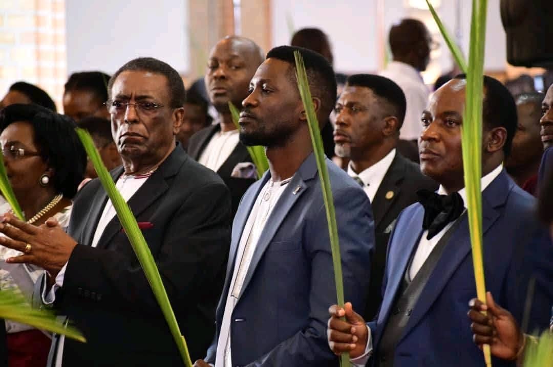 Katikkiro urges unity, lauds Kyagulanyi-Mpuuga public gesture
