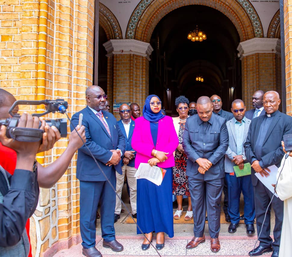 Mourners Pay Tribute to Pope Francis at Lubaga Cathedral
