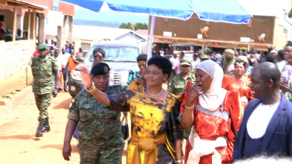 Nnaabagereka Warns of Social Media Dangers to Children’s Mental Health