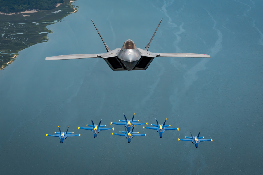 US, UK and France Scramble Fighter Jets to Gulf Region