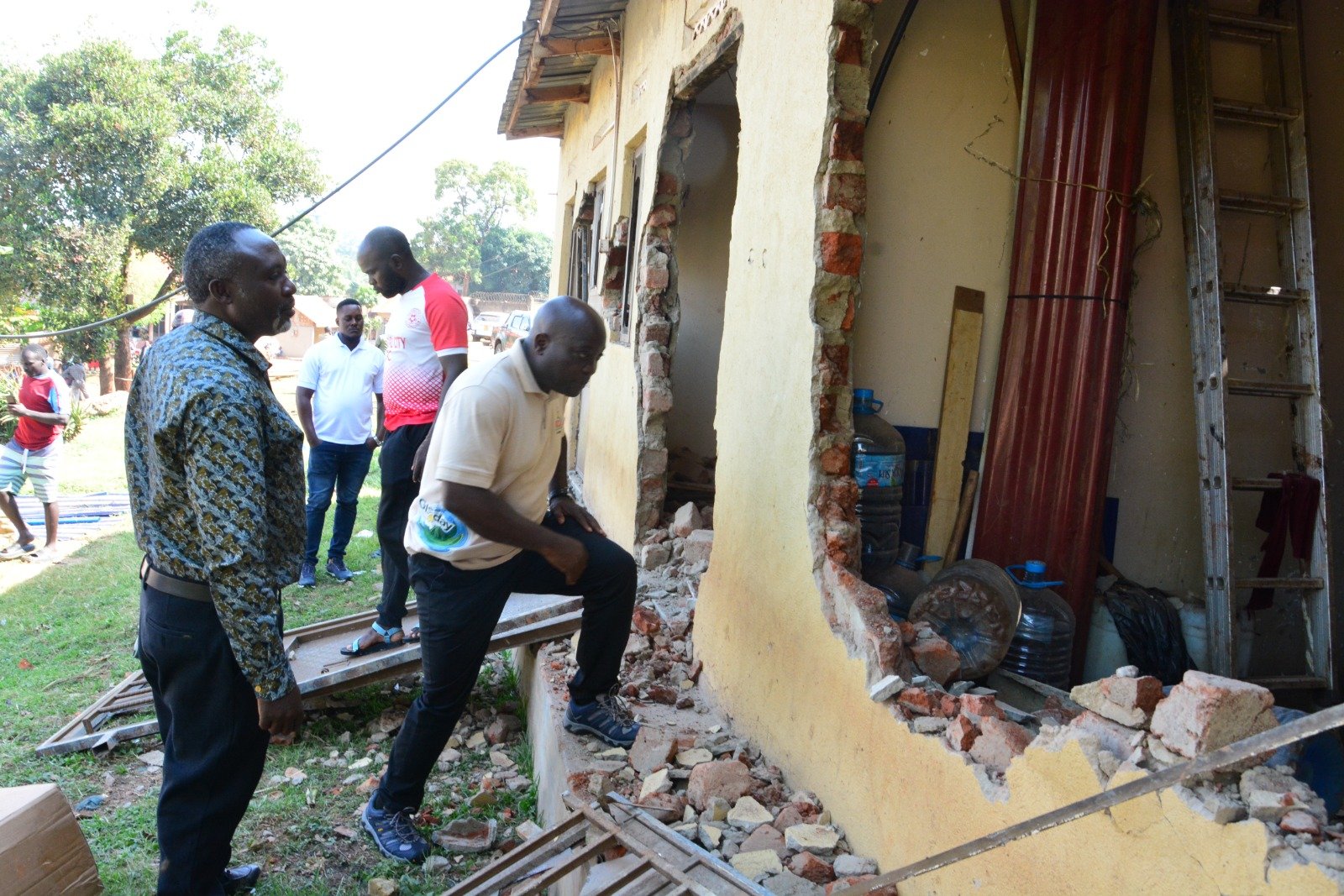 One Dead, Three Injured as Gang Attacks Homes in Nakawa