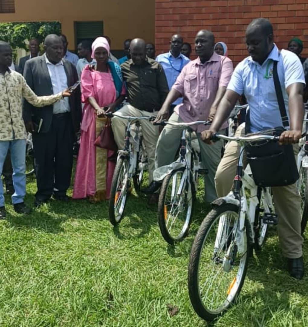 Ministry Donates Bicycles to Environmental Volunteers in Bukedi to Boost Conservation