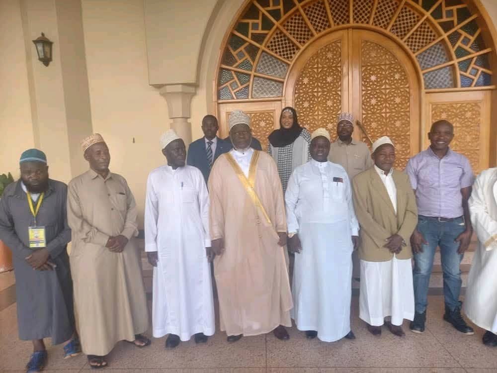 Muslim Leaders Reconcile with Mufti Mubaje
