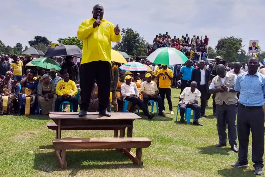 Politicians Without Party Tickets Urged to Plan Ahead of 2026 Elections