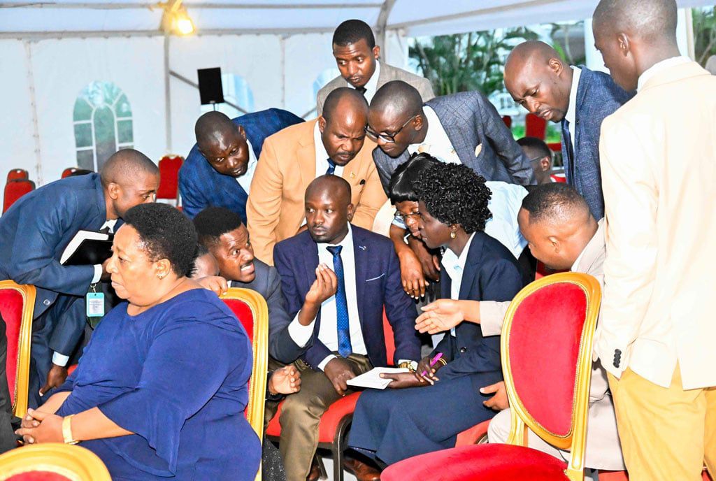 Govt Orders Schools to Recover Lost Learning After Humanities Teachers’ Strike