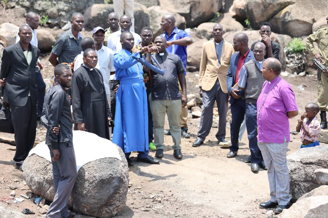 Bishop Kagodo Concludes Four-Day Pastoral Mission in Buvuma, Calls for Better Health and Education
