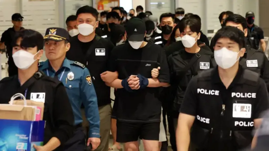 Nearly 60 South Koreans repatriated from Cambodia over alleged scams
