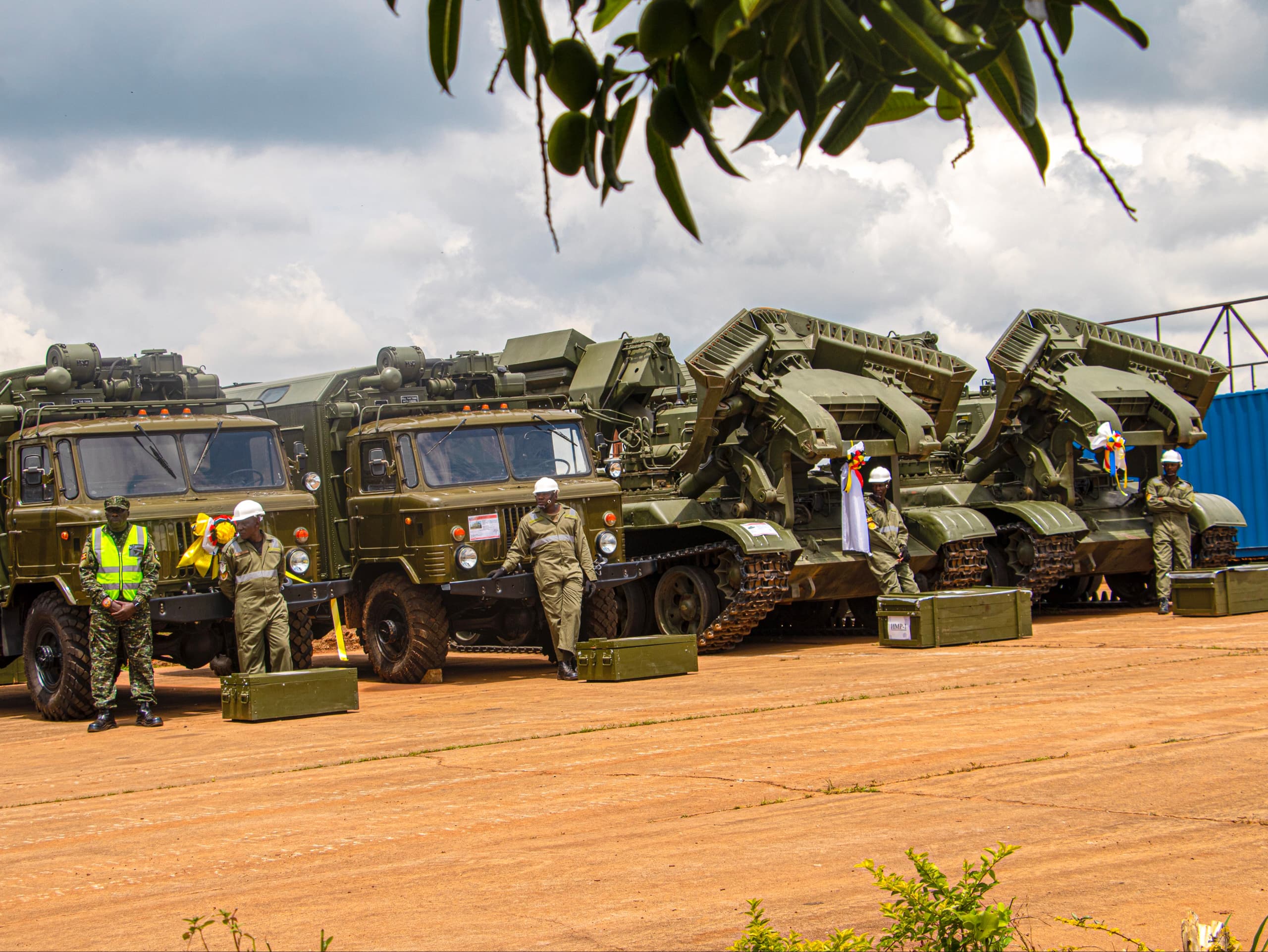 Museveni Hails Russia for $53m Military Equipment Donation