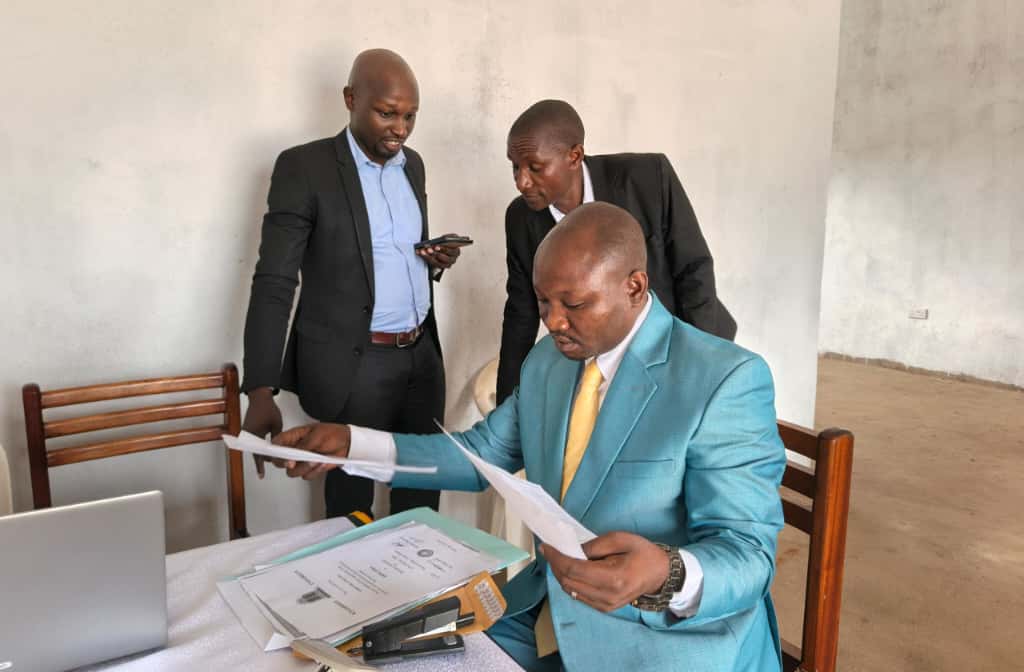 EC Blocks Public Servant Aspirant Over Missing Resignation Letter