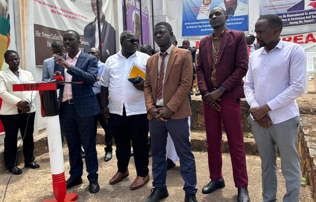 Pensioner oz mushukini korsatmoqda