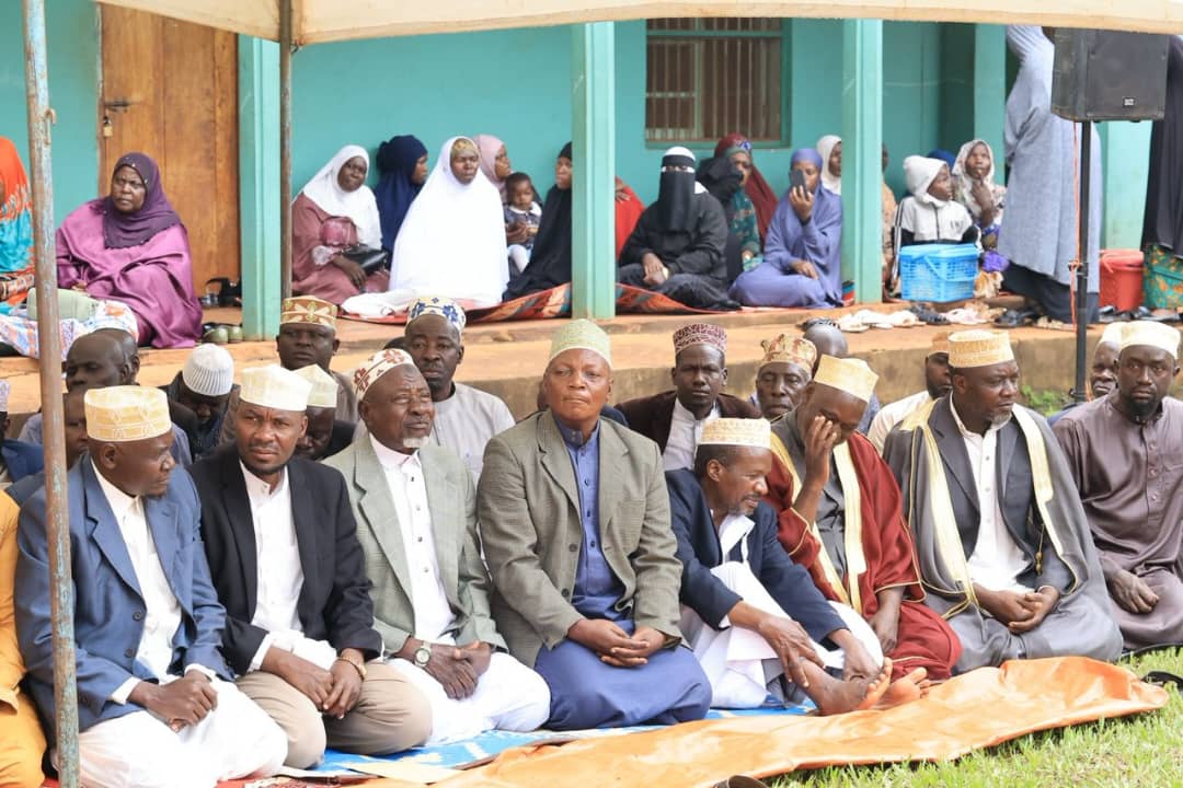 Speaker Among Meets Muslim Leaders in Jinja to Discuss Community Empowerment
