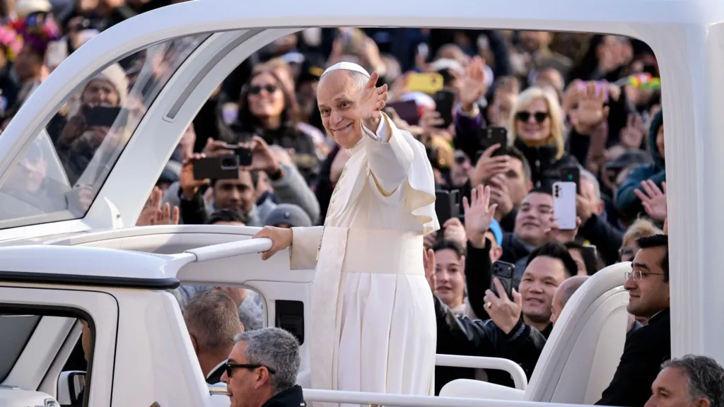 Pope Leo arrives in Turkey on first foreign trip of papacy