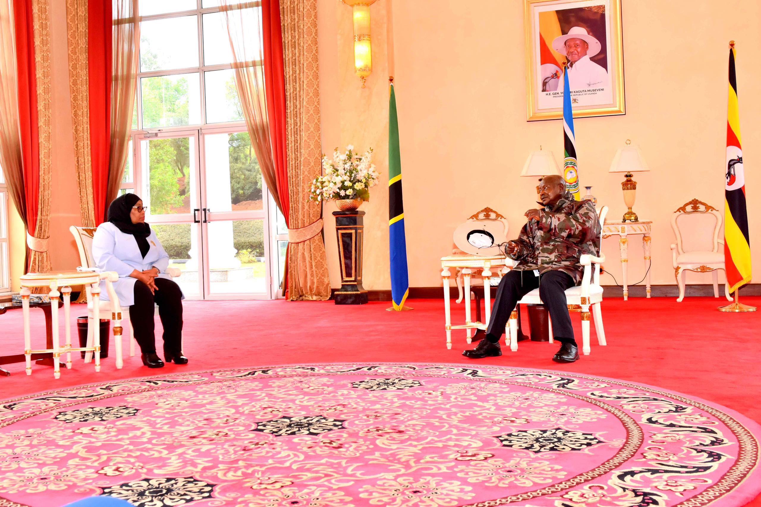Museveni Congratulates Samia as Tanzanian President is Sworn In for Second Term
