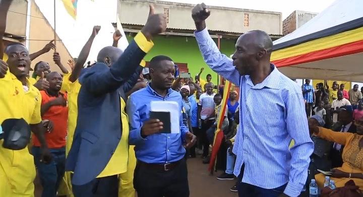 NRM Supporters kick NUP’s Luttamaguzi Out of Road Construction Launch in Nakaseke