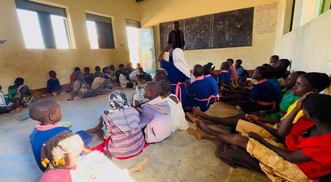 Half of Pajar Primary Pupils in Kaabong Forced to Sit on the Floor Due to Lack of Desks