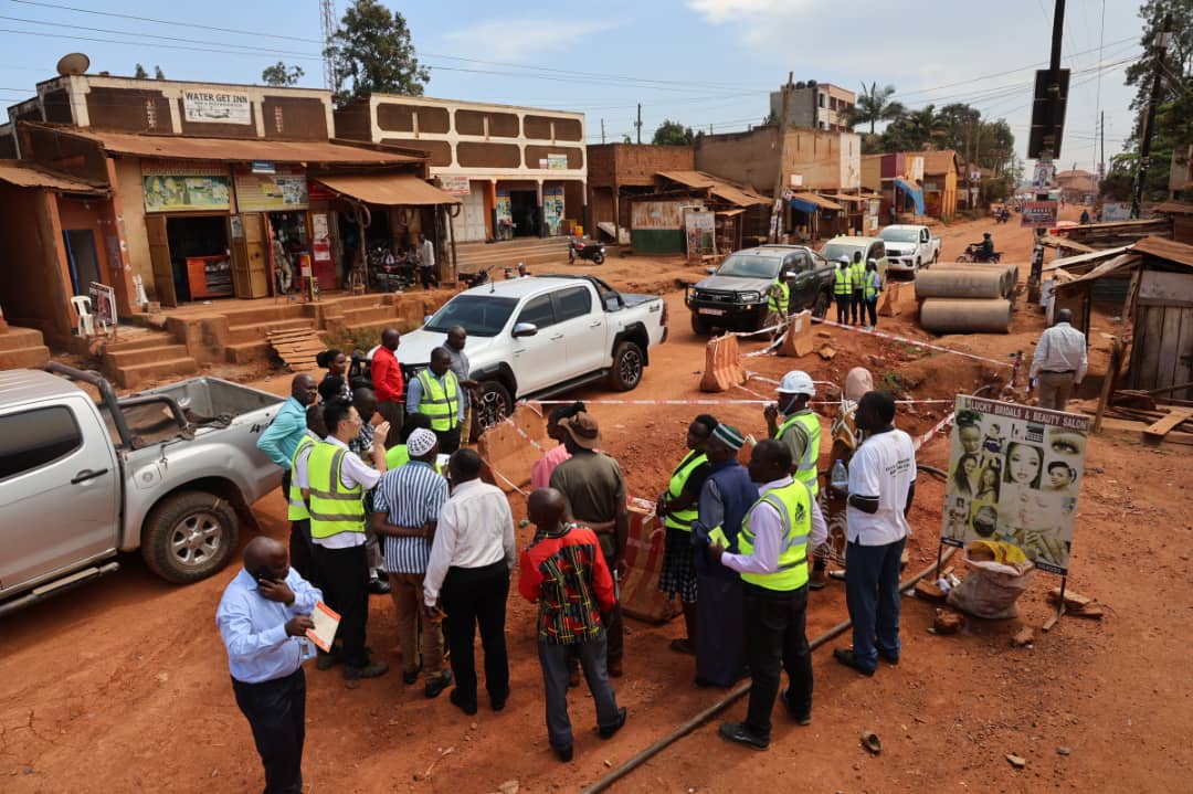 Govt Warns Nansana Leaders to Guard Road Projects Against Vandalism