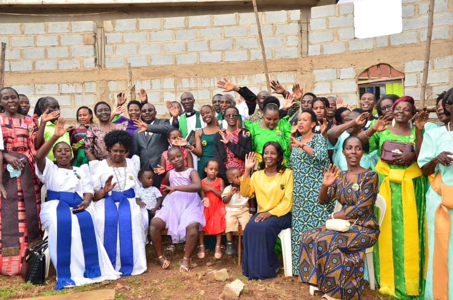 Ssekadde Family Praises Rev. Canon Byamugisha for Extending Bishop’s Ministry of Love and Service