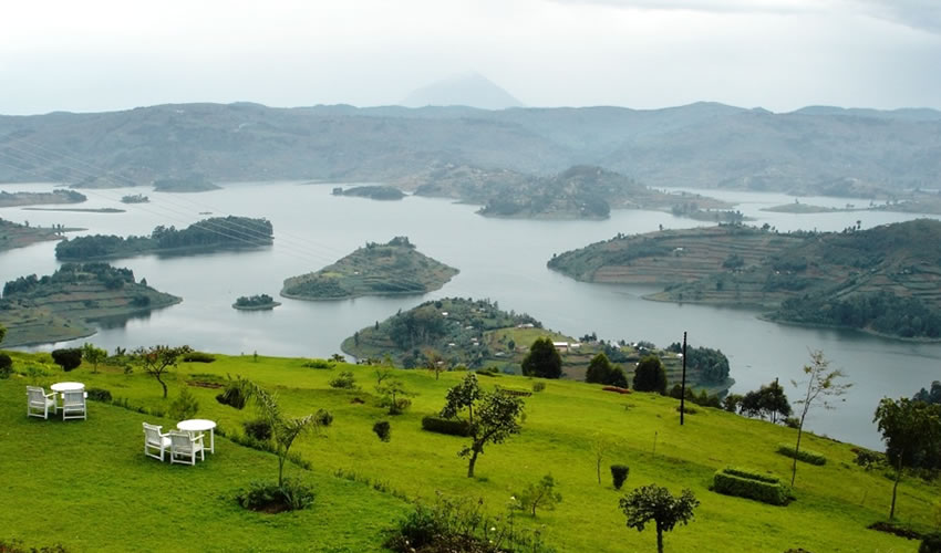 Rotary Urges Conservation and Protection of Lake Bunyonyi
