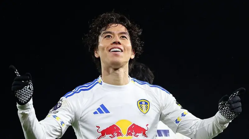 Leeds' late leveller stuns Liverpool in six-goal thriller