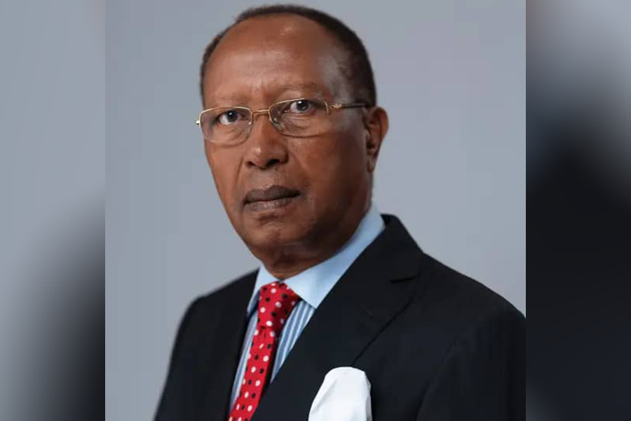 Museveni Hails Tycoon Nzeyi’s Contribution to Uganda's Economic Transformation