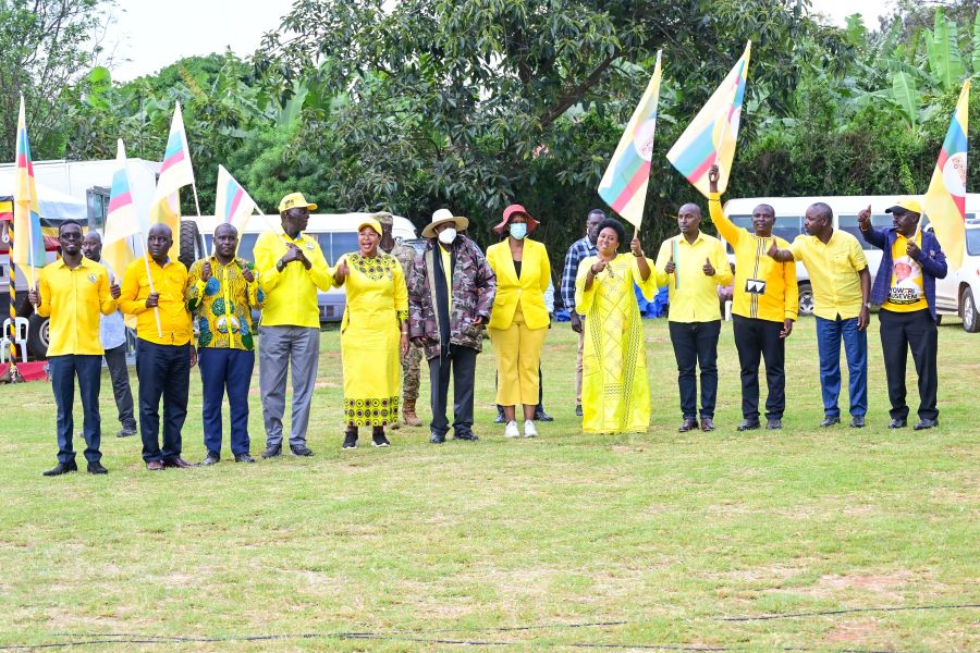 Museveni Pledges Coffee Processing Facility in Ibanda